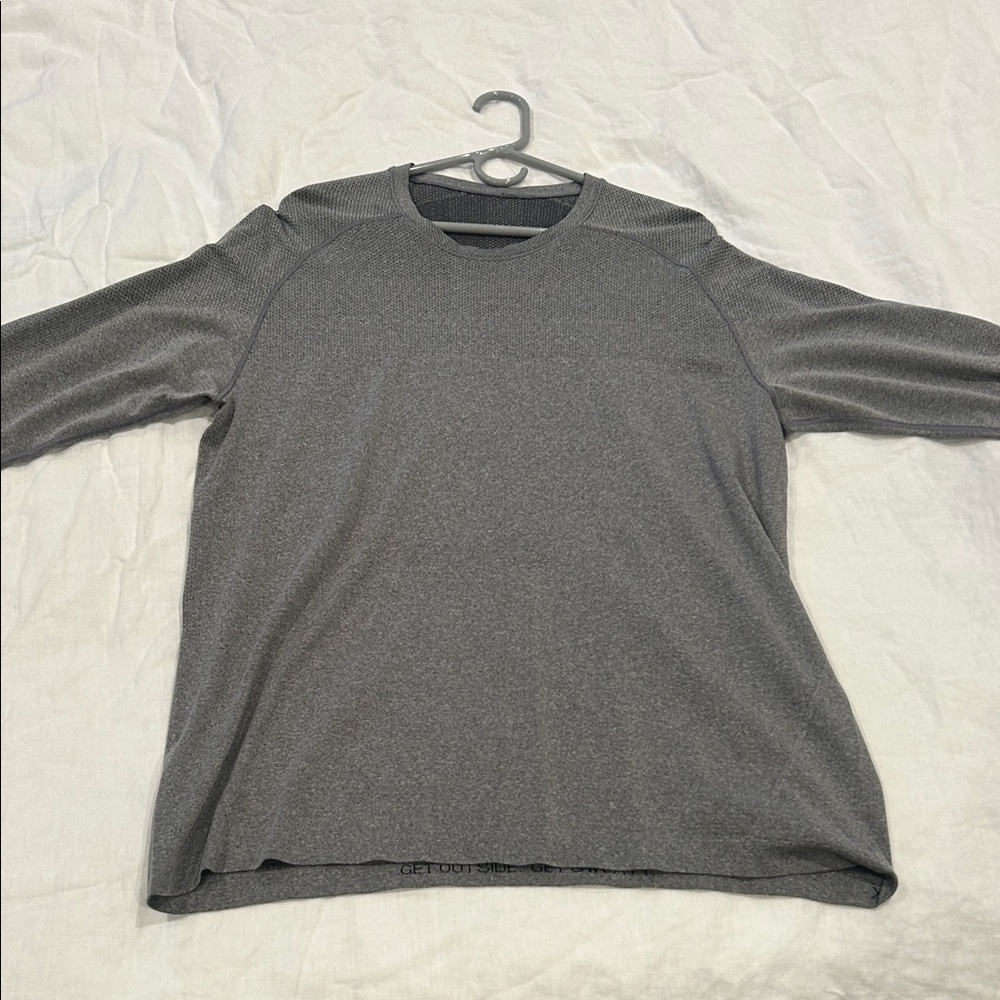 Men's Gray Long Sleeve Shirt